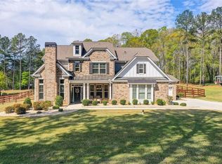 49 Hodges St, Newnan, GA 30263