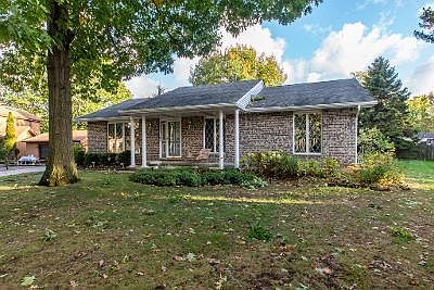 2nd image of 9797 W Marguerite Ln
