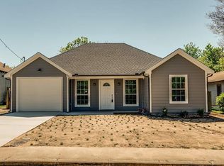 214 Wyatt St, Waxahachie, TX 75165