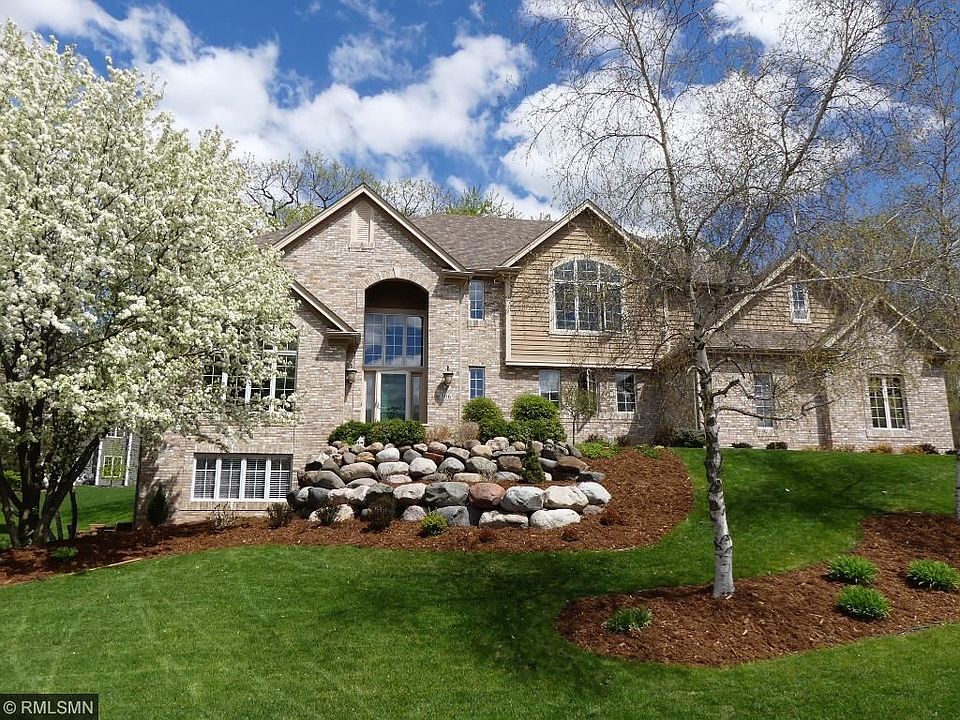 1st image of 3865 Bridgewater Dr