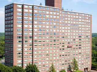 6700 67th Ave #2108, Fresh Meadows, NY 11365