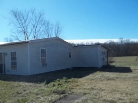 2nd image of 2164 Highway 82 S