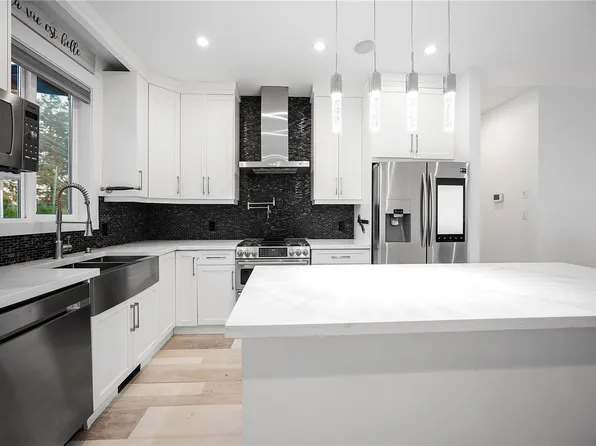 502 Doreen Pl, Nanaimo, BC V9T 4S1