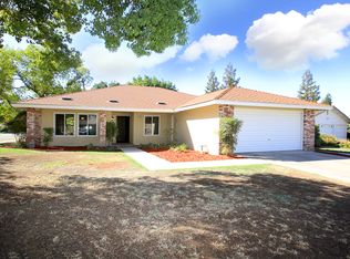2600 Pinewood Dr, Madera, CA 93637