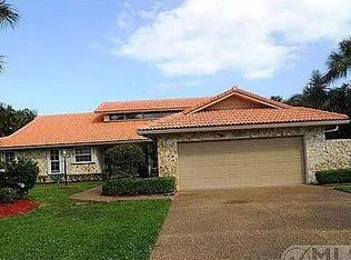 5541 NW 3rd Ter, Boca Raton, FL 33487