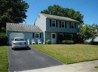 218 Liberty Bell Rd, Toms River, NJ 08755
