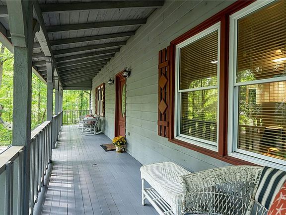 3rd image of 481 Teague Dr NW