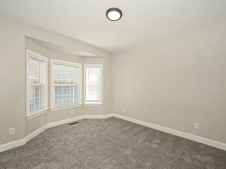 1067 Windtree Trce — Photo 13