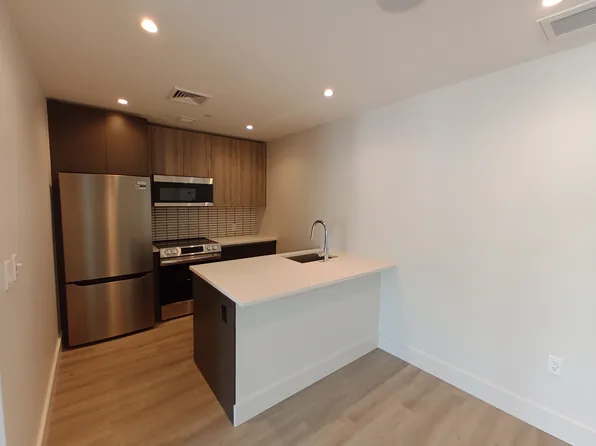 2605 Snyder Avenue 2C image 3 of 38