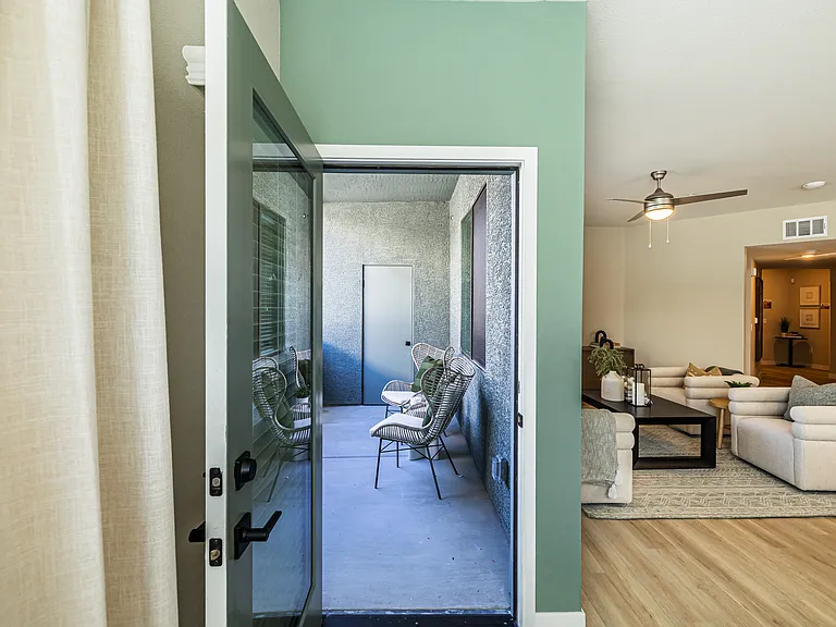 SYNC APARTMENT HOMES — Photo 20