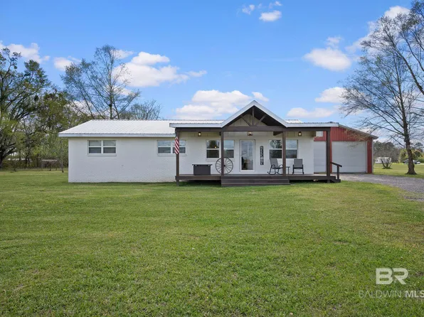 24924 Brewer Rd, Robertsdale, AL 36567