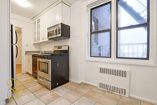 Sold by Dorsa Group | media 3