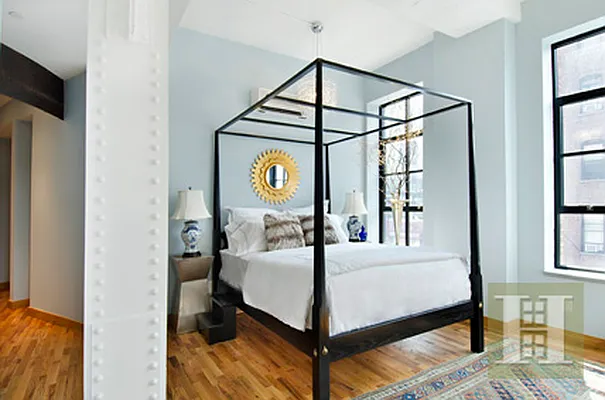 Sold by Halstead Real Estate | media 10