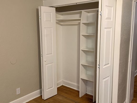 5th image of 3433 Central St APT 304