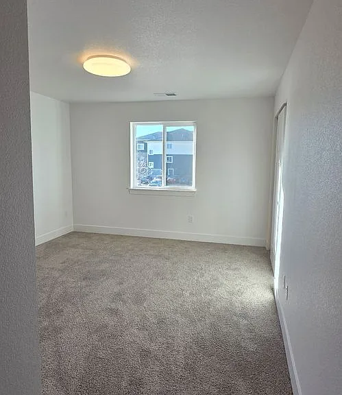 1026 Center Dr — Photo 15