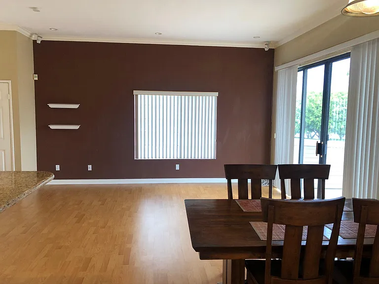 9310 Towne Centre Dr #81 — Photo 1