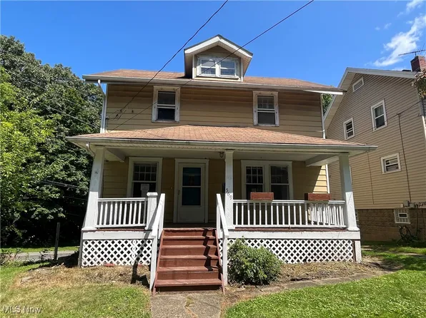 569 Barwell St, Akron, OH 44303