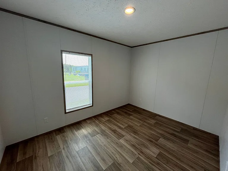 515 Tom Mann Rd — Photo 62