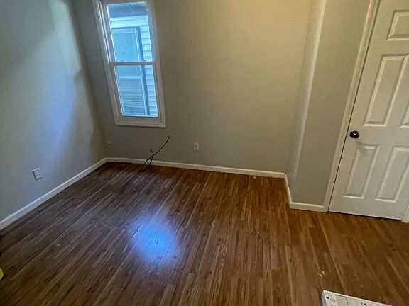 5th image of 746 S 16th St #2F