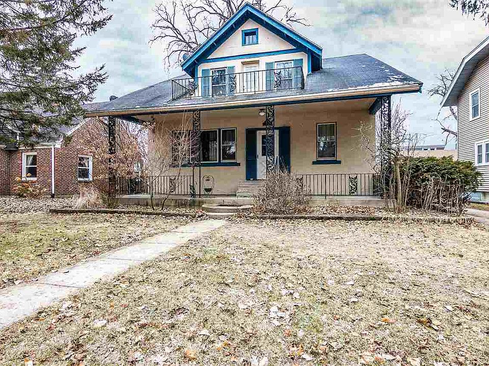 1st image of 636 Paris Ave