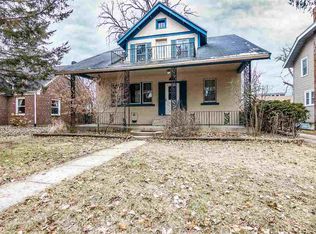 636 Paris Ave, Rockford, IL 61107