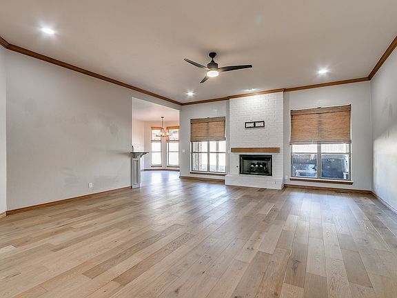 4th image of 2909 Sterling Dr
