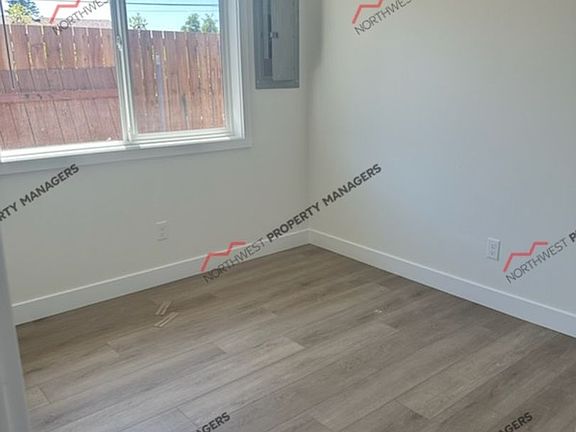 5th image of 2803 Borst Ave APT 10