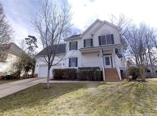 105 Holly Green Ln, Holly Springs, NC 27540