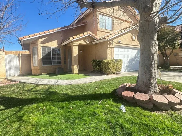 12425 Bridgewood Ln, Victorville, CA 92395