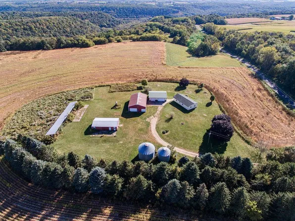 W4270 270th Ave, Maiden Rock, WI 54750