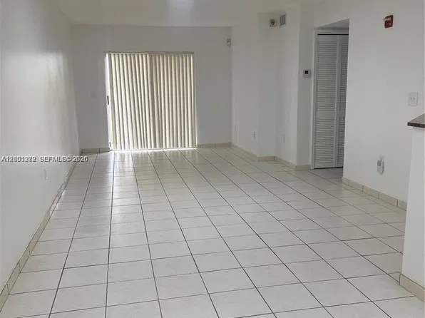 4681 NW 9th St APT 107, Miami, FL 33126