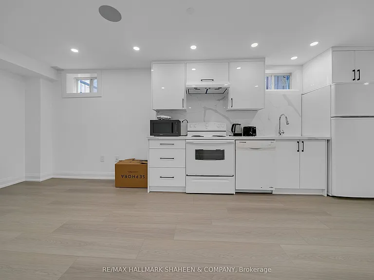 353 Rannie Rd — Photo 10