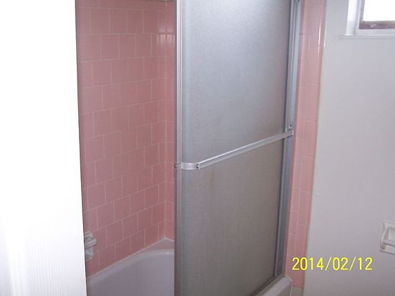 3rd image of 325 Barrette Ave APT 5