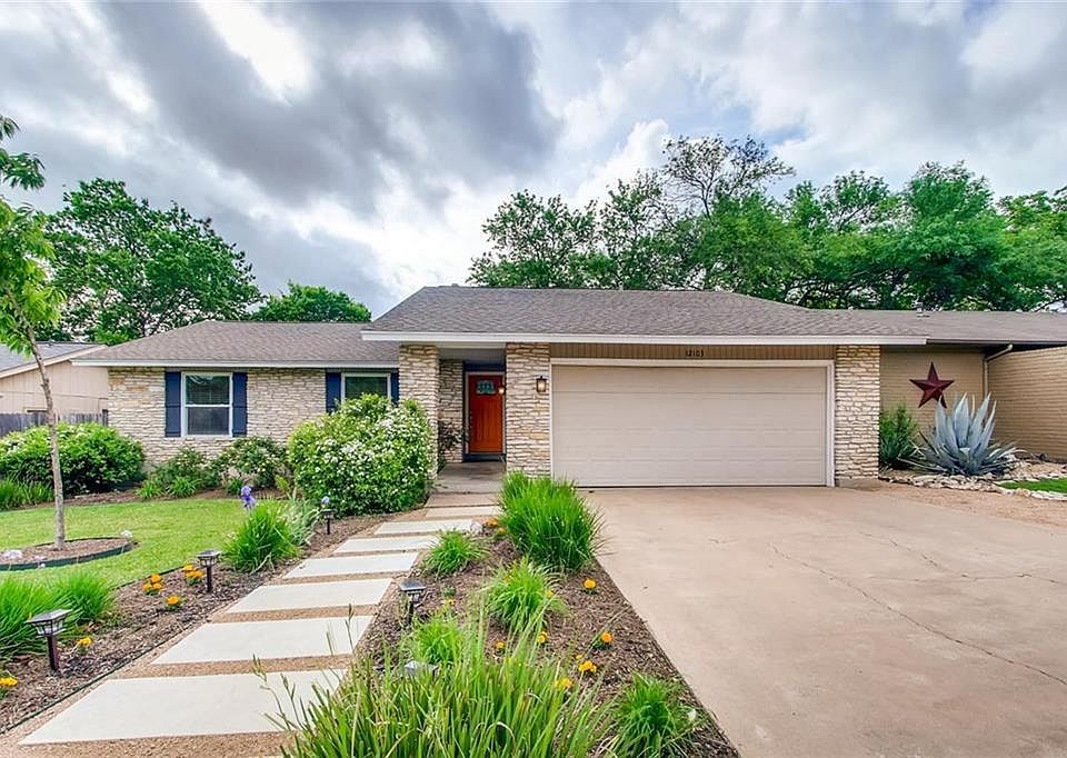 1st image of 12103 Acorn Creek Trl