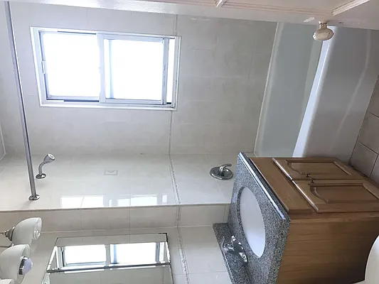 Rented by Astoria Apartments LLC | media 33