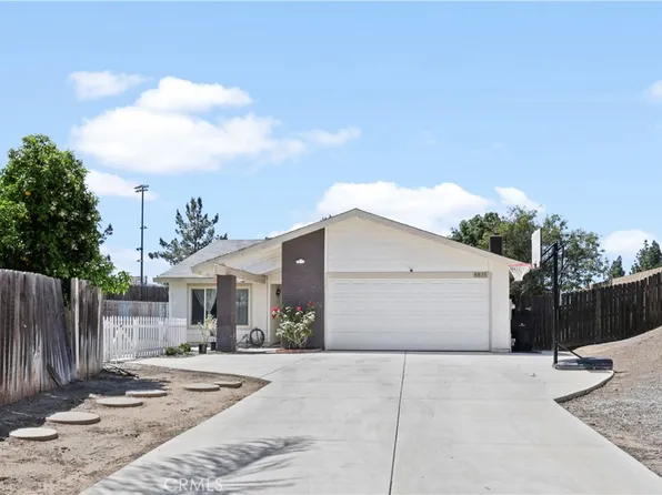 8835 Toronto Rd, Riverside, CA 92504