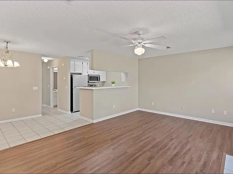 149 Woodberry Dr — Photo 10