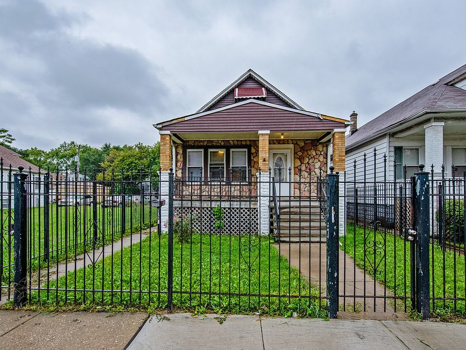 1st image of 5726 S Damen Ave