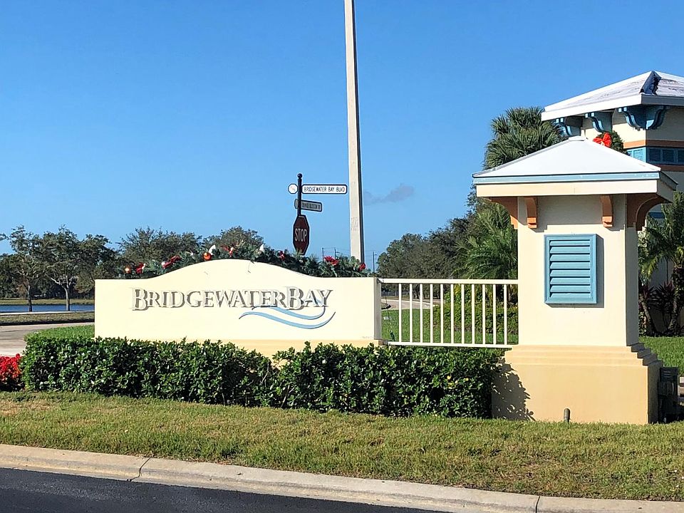 Entrance to Bridgewater Bay located in North Naples and 4.5 miles from closest beach (Vanderbilt Beach).