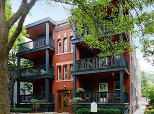 598 Lincoln Ave APT 301, Saint Paul, MN 55102