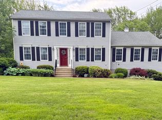 427 South St, Auburn, MA 01501