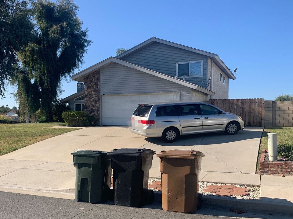 2nd image of 2801 Lime Ave