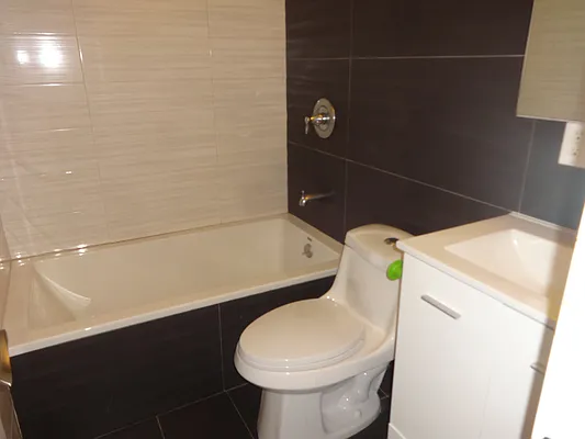 Rented by Blue Egg Realty Corp | media 14