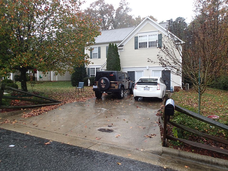2nd image of 3343 Barnsdale Rd