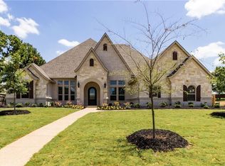 1158 Hunters Haven Dr, Kennedale, TX 76060