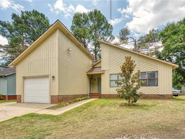 5805 Horton Pl, Fayetteville, NC 28314