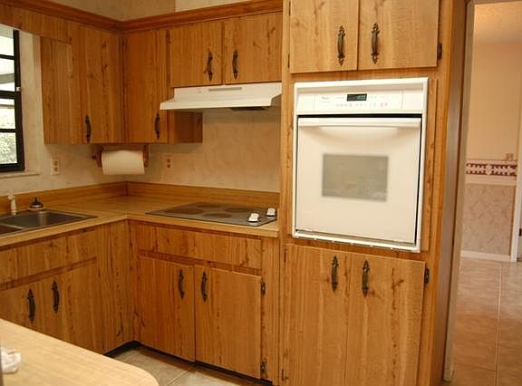 4th image of 720 Brom Bones Ct