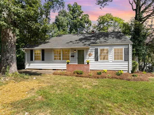 2728 Rockwood Rd, Greensboro, NC 27408