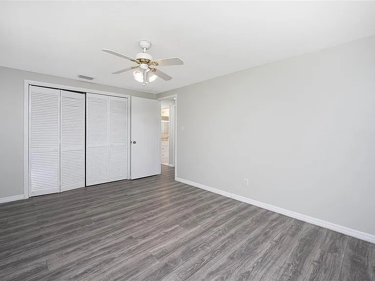 232 Pocono Trl E — Photo 25