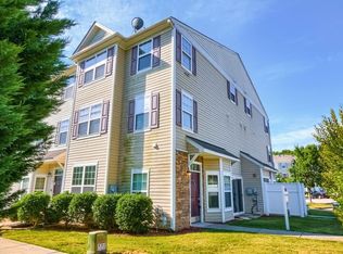 11130 Gwynn Oaks Dr UNIT 101, Raleigh, NC 27614